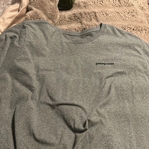 Patagonia over sized graphic tee